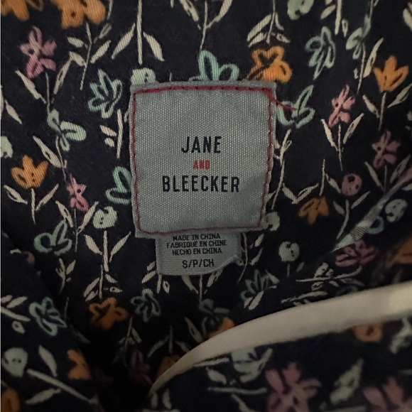 Women’s Jane and bleecker small floral pajama set - Picture 2 of 9